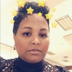 Meet your Posher, Stacey